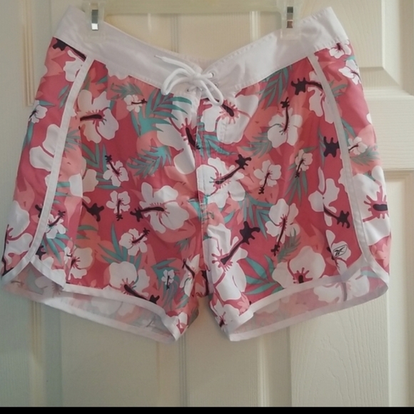 🏖RBK WOMANS SHORTS🏖 - Picture 4 of 4